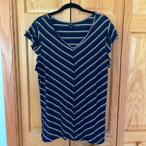 Torrid short sleeve top